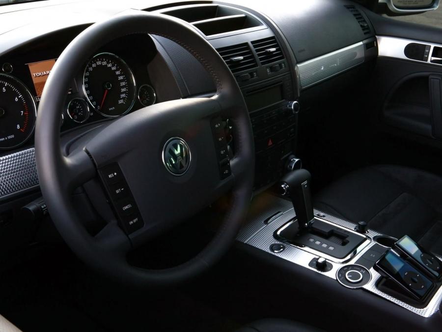  Volkswagen Touareg R GT Concept 2005 года  (фото 4 из 13)